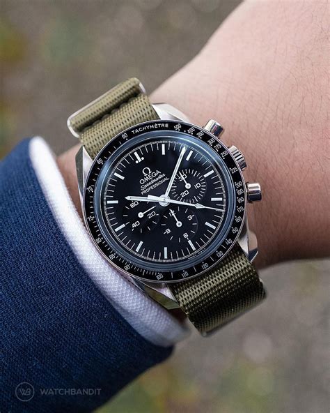 omega speedmaster lug to lug|omega speedmaster on nato strap.